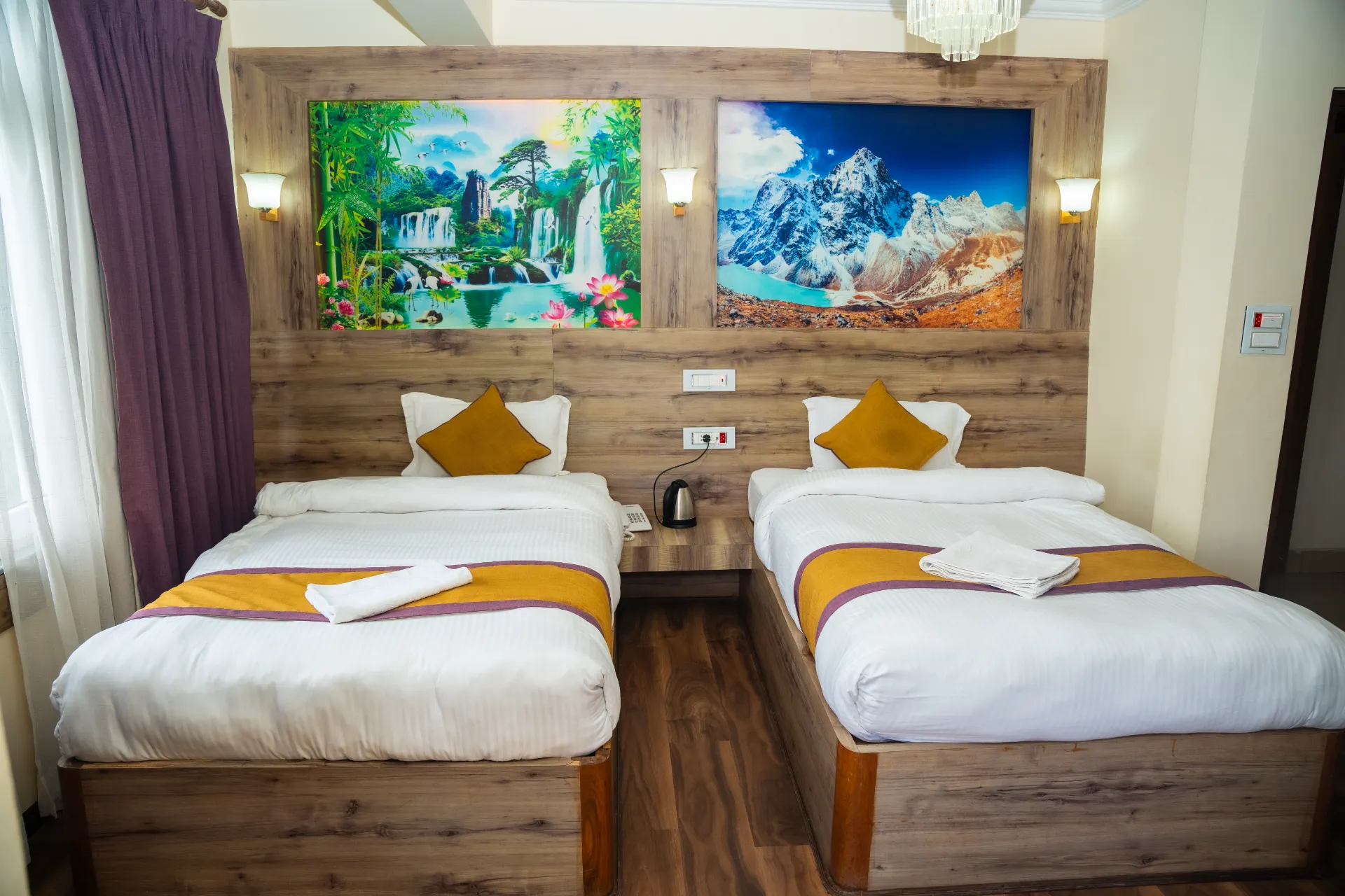 Deluxe Twin Room Bed  City View Room